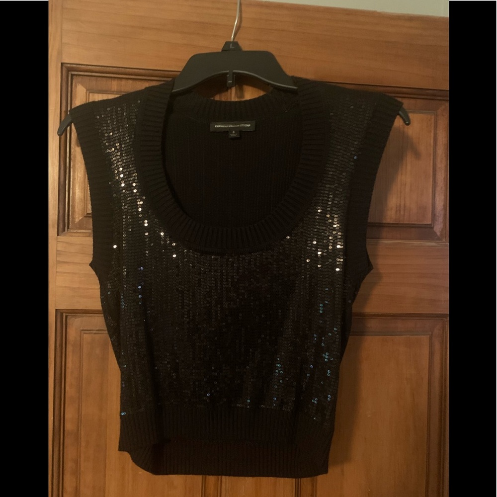 Black express short sequence top